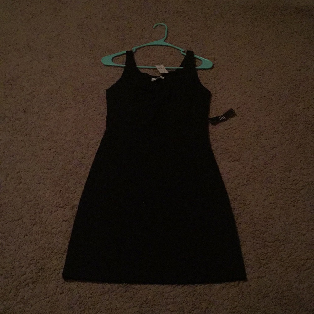 Little black dress XS